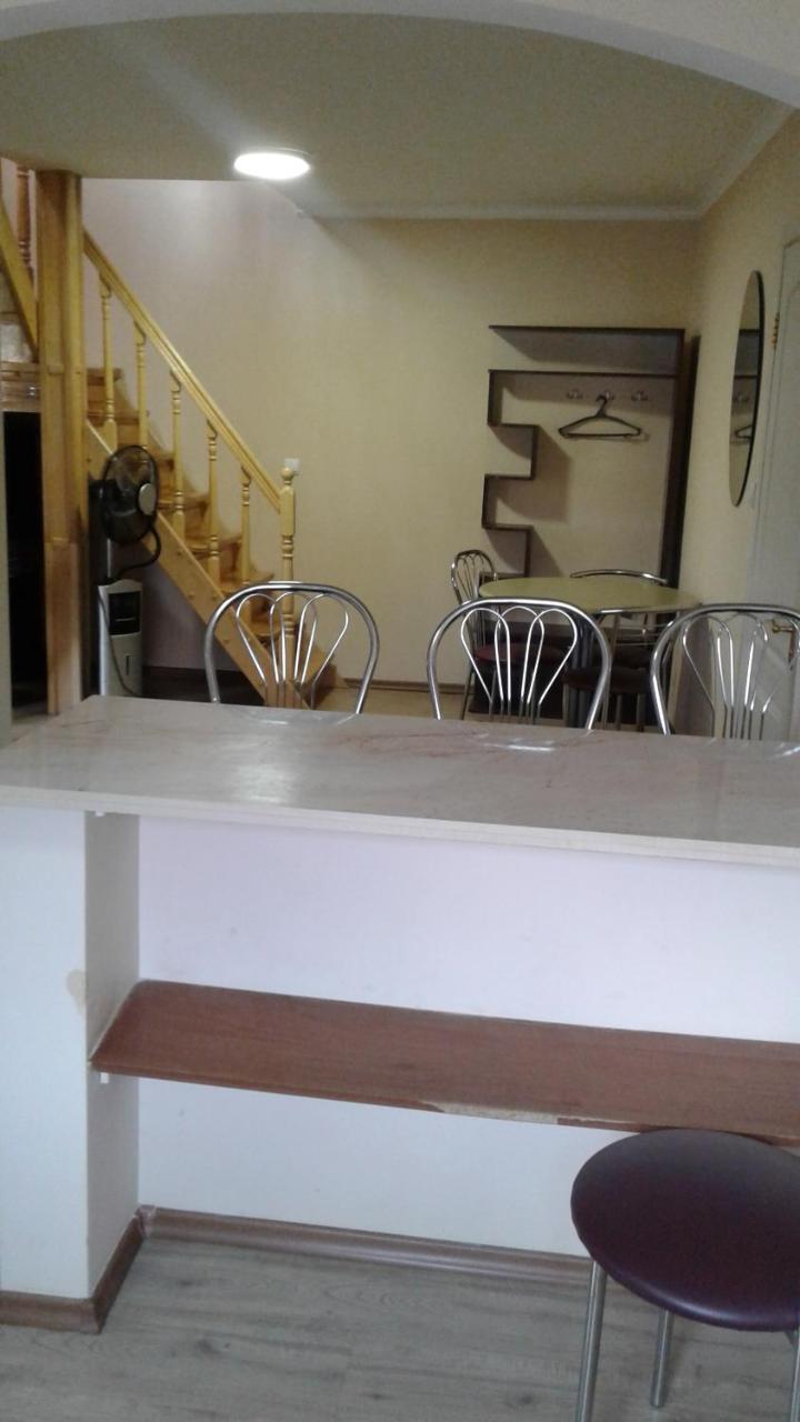 Appartement Ріточка à Berehove  Extérieur photo